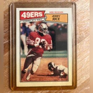 Mint Condition Topps Jerry Rice Football Card